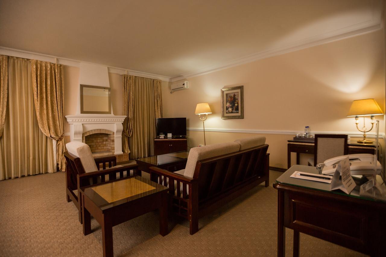 Hotel Bek ทาชเคนต์ ภายนอก รูปภาพ